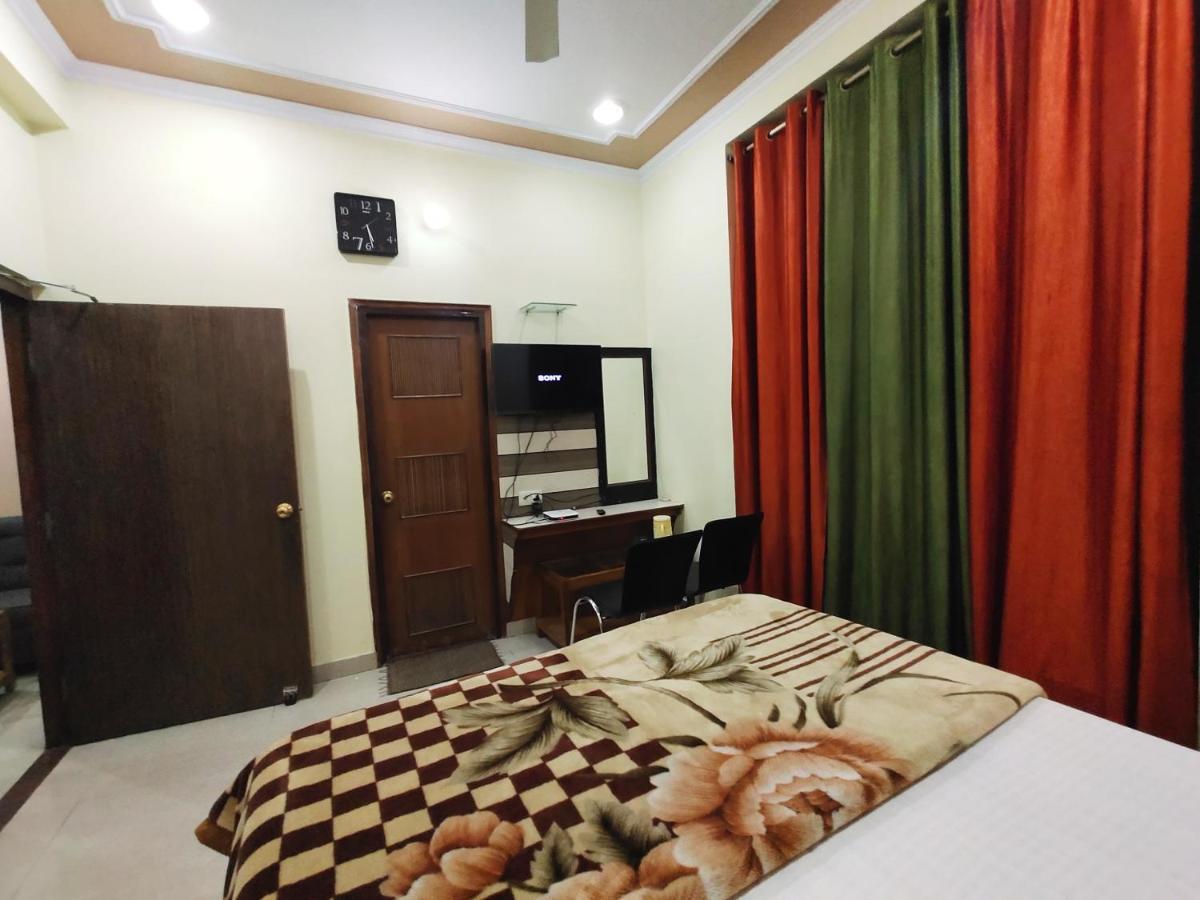 Hotel Aman Palace Allāhābād Junction Dış mekan fotoğraf